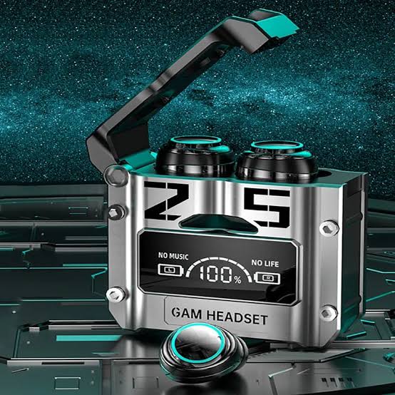 M25 Wireless Earbuds - the makoza hub