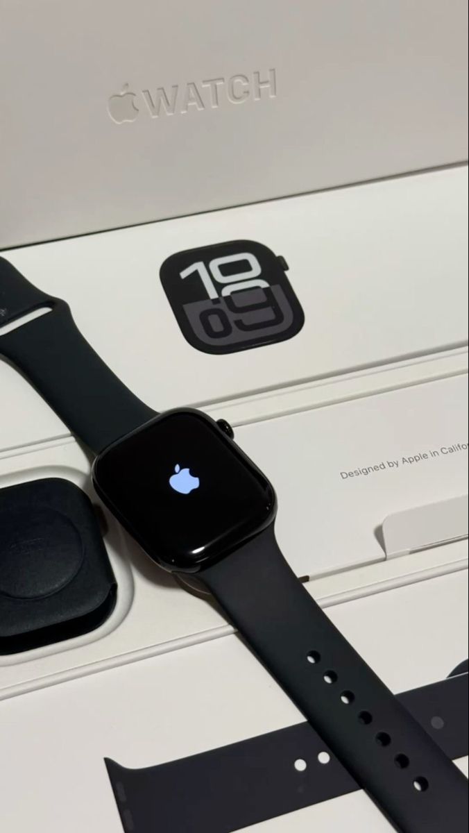 Series 11 Apple Logo Watch