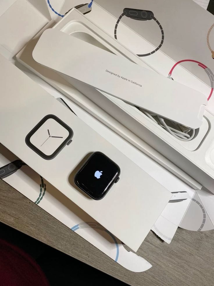 Series 11 Apple Logo Watch